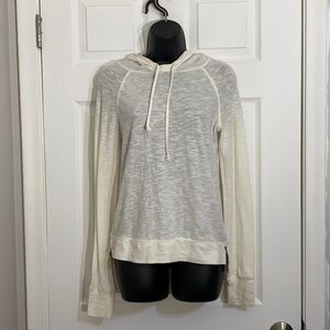 American Eagle Outfitters Cream Long Sleeve Semi Sheer Hoodie Sz XS